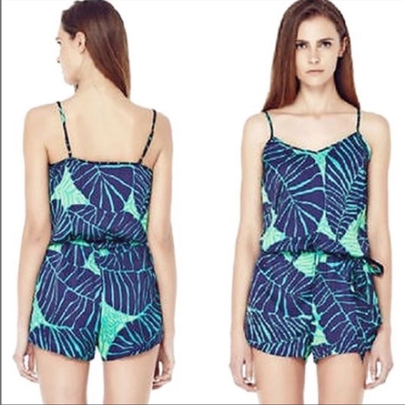 Lilly Pulitzer Deanna Romper - Picture 1 of 3